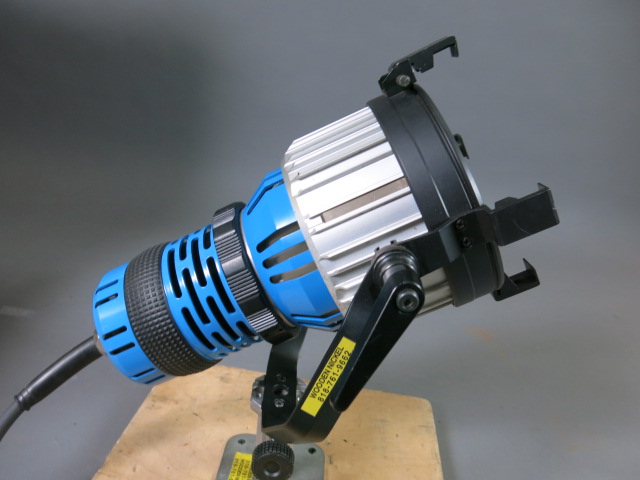 arri 400 pocket par head